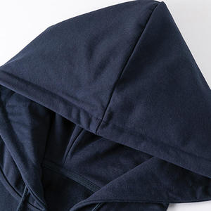 Sudadera Técnica para Exteriores con Logotipo Personalizado, Bolsillos con Cremallera, Tela de Felpa Premium - Product Image 4