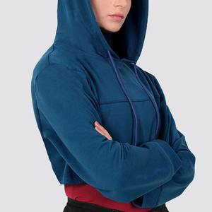 Sudadera con capucha corta de felpa francesa 100% algodón para mujer, de peso pesado y corte holgado con hombros caídos - Product Image 2