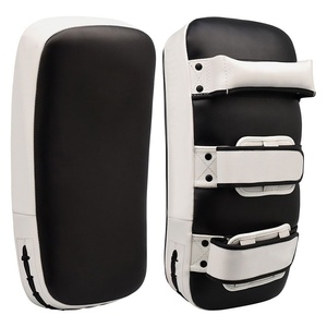 Pads thaïlandais sur mesure en cuir durable, pads thaïlandais professionnels pour l'entraînement, pads de boxe Muay Thai. - Product Image 3