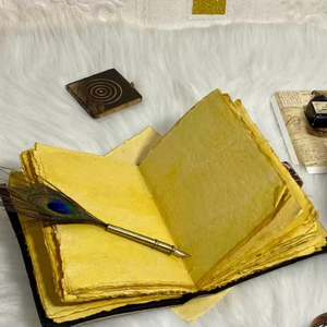 Carnet en cuir vintage, journal de voyage rétro, couverture en cuir de vachette faite à la main, boucle en alliage, carnet robuste et écologique - Product Image 4