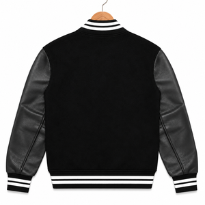 Veste de baseball pour hommes noirs, style varsity, manches en cuir, fermeture à boutons pression, logo sur le devant, col côtelé - Product Image 3