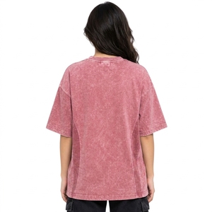 เสื้อยืดโอเวอร์ไซส์สไตล์ลำลองสำหรับผู้หญิง ลายฟอกสีแบบแอซิดวอช ดีไซน์ทันสมัย เหมาะสำหรับสาวๆ ที่ชอบสไตล์คนเมือง - Product Image 5