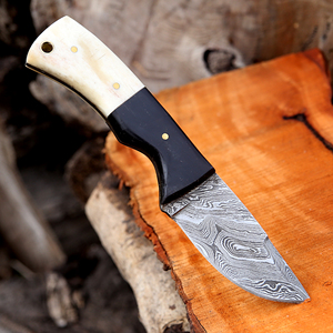 Cuchillo de Caza de Acero de Damasco de Grado Industrial Premium, Hoja Afilada para Desollar, Mango de Madera de Cambio Rápido, Personalizable, OBM Drop - Product Image 2