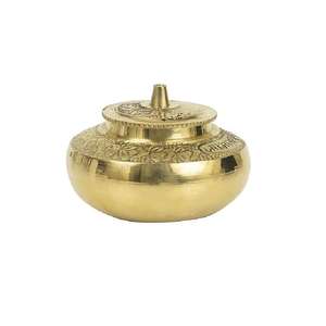 กล่องใส่พูจา ปูจา คุมคุม ซินดูร์ พร้อมฝาปิด โรลี ชาวัล ชานดัน ฮัลดี ขมิ้น สำหรับใส่ในวัด แบบดั้งเดิม ปูจา เดบบี ดานี - Product Image 6