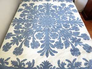 Couette en coton 100% faite à la main, motif floral brodé hawaïen, style vintage, lavable, pour la décoration de la maison et des chambres d'hôtel - Product Image 4