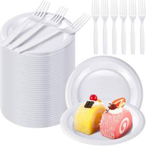 Assiettes à dessert jetables transparentes en plastique de 6 pouces de qualité alimentaire - Biodégradables, écologiques, robustes, pour gâteaux au chocolat et lait - Product Image 5