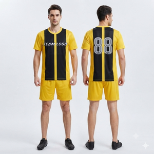 Uniforme d'équipe de badminton pour hommes de qualité supérieure, maillot personnalisé à séchage rapide avec short assorti pour les clubs, les écoles et les ligues - Product Image 4