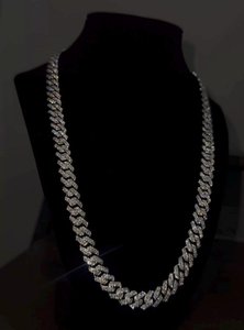 Collar de Lujo con Cadena Cubana de Plata 925 con Baño de Rodio y Moissanita de Corte Redondo, Unisex, para Fiestas, Uso Diario, Estilo Hip Hop - Product Image 4