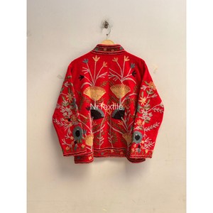 Veste rouge brodée à la main à motifs floraux pour femme, col mandarin, manches longues, style automne, manteau chic prairie - Product Image 6