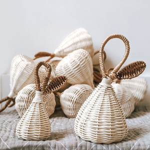 Jouet de dentition en rotin 100% naturel en forme de poire pour bébé, hochet, petit jouet sûr et écologique, sans plastique, jouets faits à la main pour enfants - Product Image 5