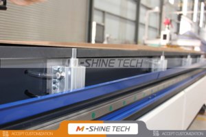 Machine <span class=keywords><strong>de</strong></span> découpe CNC pour portes en bois 2130 |   Routeur CNC pour le travail du bois à 4 axes en ligne droite avec ATC - Product Image 5