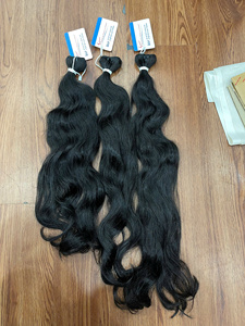 Paquetes de Cabello Humano Vietnamita de la Mejor Calidad, Cabello Virgen Natural Ondulado, Color Natural, 100g, Cutícula Alineada - Product Image 3