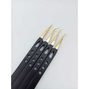 Pinces d'isolation professionnelles pour cils, destinées aux techniciennes en extensions de cils et aux services de salons de beauté - Product Image 1