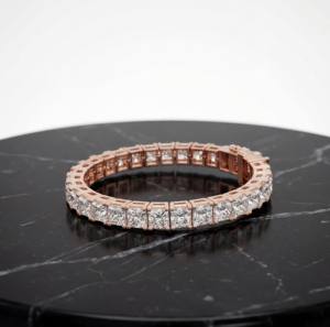 Bracelet Éternité Classique pour Femme en Argent Sterling Or Rose avec Diamants de Laboratoire – Élégant, Scintillant, Luxe, Idéal pour les Occasions Spéciales - Product Image 4