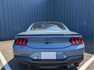 Prêt à être expédié – Ford Mustang GT Premium Fastback RWD 2025 d'occasion avec garantie DIY de 3 ans, origine USA - Product Image 4