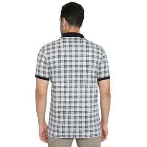 Polo de golf pour homme en polyester 100% à séchage rapide, couleur unie, personnalisable avec logo brodé, vente chaude de l'été - Product Image 2