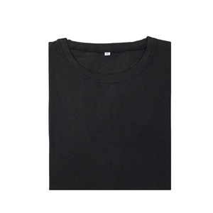 T-shirt formel uni - Tissu satiné 100% coton de qualité supérieure, manches courtes, coupe classique, séchage rapide et anti-boulochage, logo personnalisé - Product Image 2