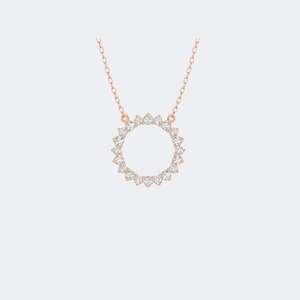 Collar con Colgante Circular de Diamantes Redondos de 1.80CTW con Engaste de Garras - Product Image 3