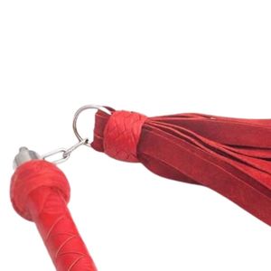 Flogger de Cuero Genuino con Mango Trenzado Decorativo y Correa para la Muñeca - Product Image 1