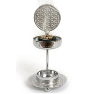 Support d'encens en laiton réglable en hauteur, durable et spécialisé pour le B2B, idéal pour le printemps/été - Product Image 6