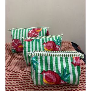 Ensemble de trois pochettes matelassées en coton à imprimé floral, style bohème, avec fermeture à glissière, pour un usage quotidien - Product Image 3
