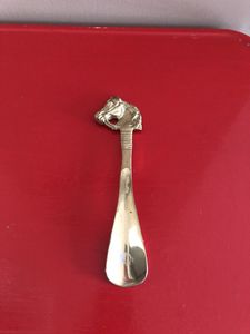 Elegante Calzador Largo de Latón, Construcción Duradera, Agarre Fácil, Ideal para el Hogar, Viajes y Uso Profesional - Product Image 5