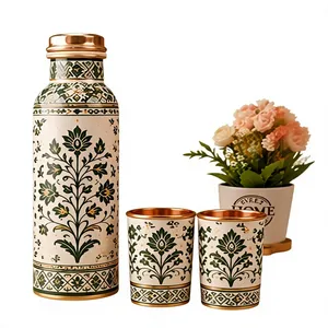Juego de Botella y Taza de Agua de Cobre con Diseño Floral Verde de Lujo, Botella de Cobre Estampada a Mano con Vasos a Juego, Diseño Botánico - Product Image 1