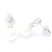 Boucles d'oreilles pendantes géométriques classiques en argent rhodié sur mesure, imitation perle, prix d'usine en gros, pour anniversaire