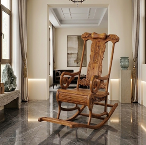 Fauteuil à bascule en bois confortable, équipé d'un coussin épais capitonné beige sur toute la longueur, disponible à prix de gros. - Product Image 6
