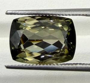 Turmalina Verde Oliva Natural, Gema Suelta, Corte Cojín Genuino, para Joyería, Anillo, Colgante, Regalo para Coleccionistas, 4.64 Quilates - Product Image 2