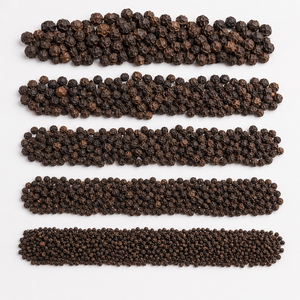 Poivre noir indien biologique, arôme naturel entier et saveur riche pour l'exportation, grains de poivre noir indien pur - Product Image 1