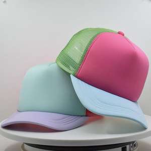 Casquette de baseball professionnelle personnalisée en sergé style sport, 5 panneaux, visière incurvée, doublure satinée, bicolore, durable - Product Image 3