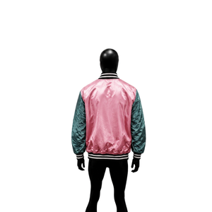 Blouson universitaire en satin rose et vert sarcelle foncé, blouson bomber de baseball brillant de qualité supérieure avec manches contrastées et bordures côtelées rayées noir et blanc - Product Image 2