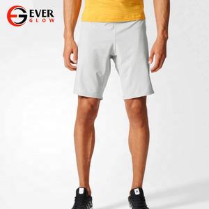 Shorts décontractés d'été pour hommes, respirants et à séchage rapide, pour l'extérieur, avec impression de logo personnalisé, en polyester, vente en gros - Product Image 1