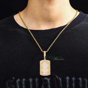 Pendentif Bouclier en Moissanite, Argent 925 Plaqué Rhodium, Coupe Ronde Brillante, Bijoux Hip-Hop pour Hommes - Product Image 2