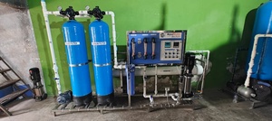 Planta de Tratamiento de Agua por Ósmosis Inversa (RO) AquaShakti 2000 LPH, Industrial y Comercial, 380V, Bomba Incluida, 500kg, 1 Año de Garantía - Product Image 2