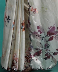 Sari de Seda Moderno y Elegante de Diseño KV con Blusa Sin Coser para Fiestas y Eventos - Product Image 5