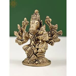 Escultura Varaha pequeña de latón de 3 pulgadas hecha a mano con esculturas intrincadas de Devi Lakshmi - Product Image 3