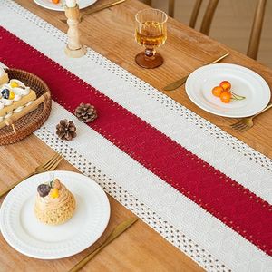 Runner da Tavolo Natalizio da 72 Pollici con Nappe in Macramè e Iuta, Decorazione Rustica Boho per la Casa, Stile Fattoria, Tovaglia Rossa - Product Image 4