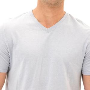 T-shirt Homme Col V Coupe Slim Manches Courtes Couleur Unie Personnalisable Logo Vente en Gros Grande Taille 210g 100% Coton Séchage Rapide - Product Image 5