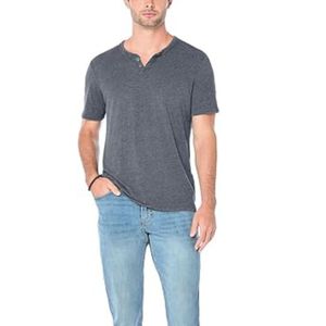 เสื้อยืดโอเวอร์ไซส์ทรงทางการยอดนิยมสำหรับผู้ชาย ผ้าฝ้าย 100% เนื้อหนา สไตล์วินเทจ สตรีทแวร์ รับทำโลโก้ตามสั่ง ขายส่ง OEM - Product Image 6