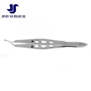 Pince à nucléus Dodick Premium de 4 1/4 pouces pour chirurgie de la cataracte avec mâchoires à lame dentelée et poignée à action croisée plate - Product Image 3