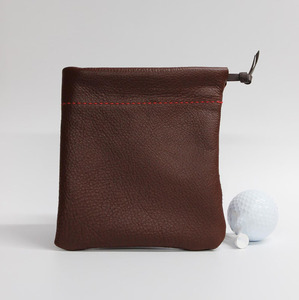 Étuis de luxe en cuir pour accessoires de golf, conçus pour les voyages haut de gamme et la commodité des tournois, à prix abordable. - Product Image 1