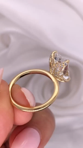 Anillo de compromiso solitario con corte esmeralda de 3 quilates, diseño de tulipán, cultivado en laboratorio, para mujer, regalo para ella, anillo de boda de oro de 14 quilates, aniversario - Product Image 5