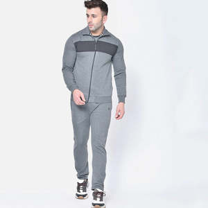 Ensemble de survêtement pour homme en coton 100% de qualité supérieure, comprenant un sweat à capuche et un pantalon de jogging évasé, deux pièces. - Product Image 1