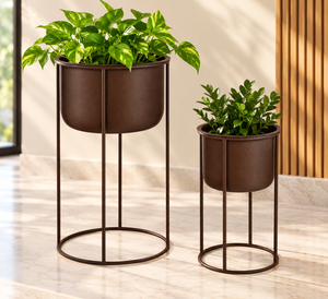 Macetas Modernas de Metal Bronce Oscuro con Soporte Circular Alto de Hierro, Porta Macetas Minimalistas para Interiores, Exteriores y Jardín - Product Image 1