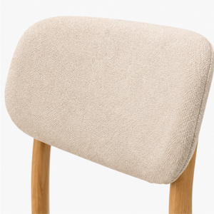 Ensemble de salle à manger ARTERRA Premium en teck scandinave moderne et écologique avec chaises à dossier à lattes et table rectangulaire pour projets hôteliers - Product Image 4