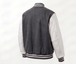 Chaqueta Varsity Gris y Blanca para Hombre, Casual, con Botones al Frente, Cuello Camisero, Corte Regular, de Poliéster y Algodón - Product Image 3