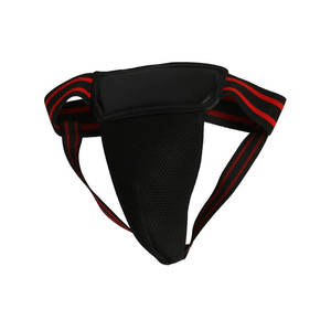 Protège-aisselles confortable avec rembourrage et soutien renforcés, de qualité professionnelle, pour les activités d'entraînement régulières - Product Image 1