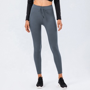 Leggings de sport et yoga pour femmes, best-sellers 2024, coupe ajustée en V, taille haute, effet push-up, pour l'entraînement, la course et le yoga - Product Image 3